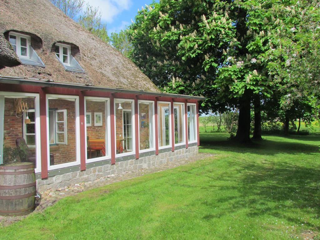 Historischer Davidshof - Mit Dem Rad Die Nordseehalbinsel Erkunden Oldenswort Extérieur photo